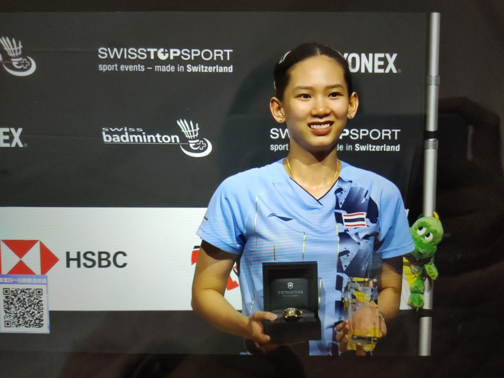 衣销售额接 衣销售额接