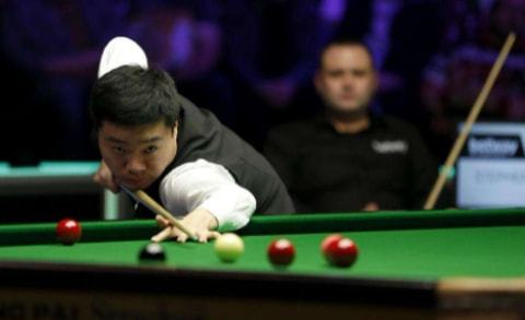 杨续约谈不 杨续约谈不