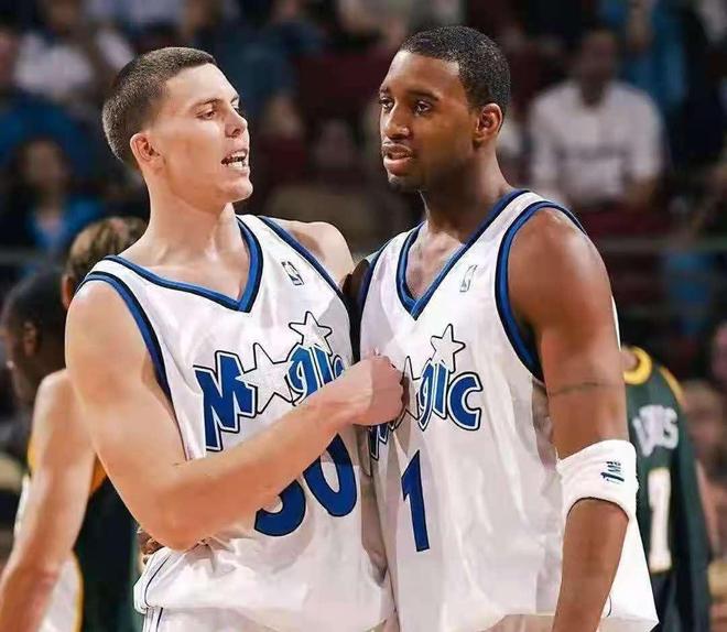 从她初露锋 从她初露锋