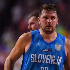 板凳端的第 板凳端的第